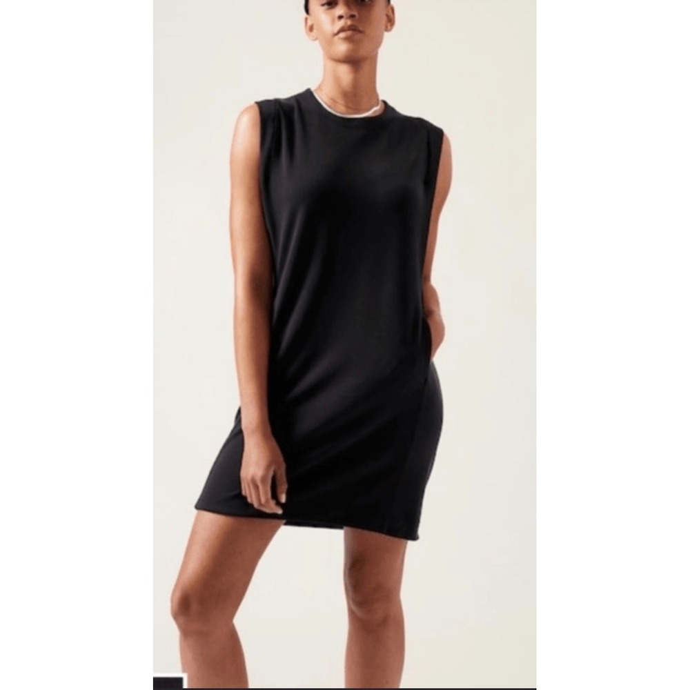 Athleta Seasoft Tank Dress Black Sleeveless Shift Pocketed Petite Medium